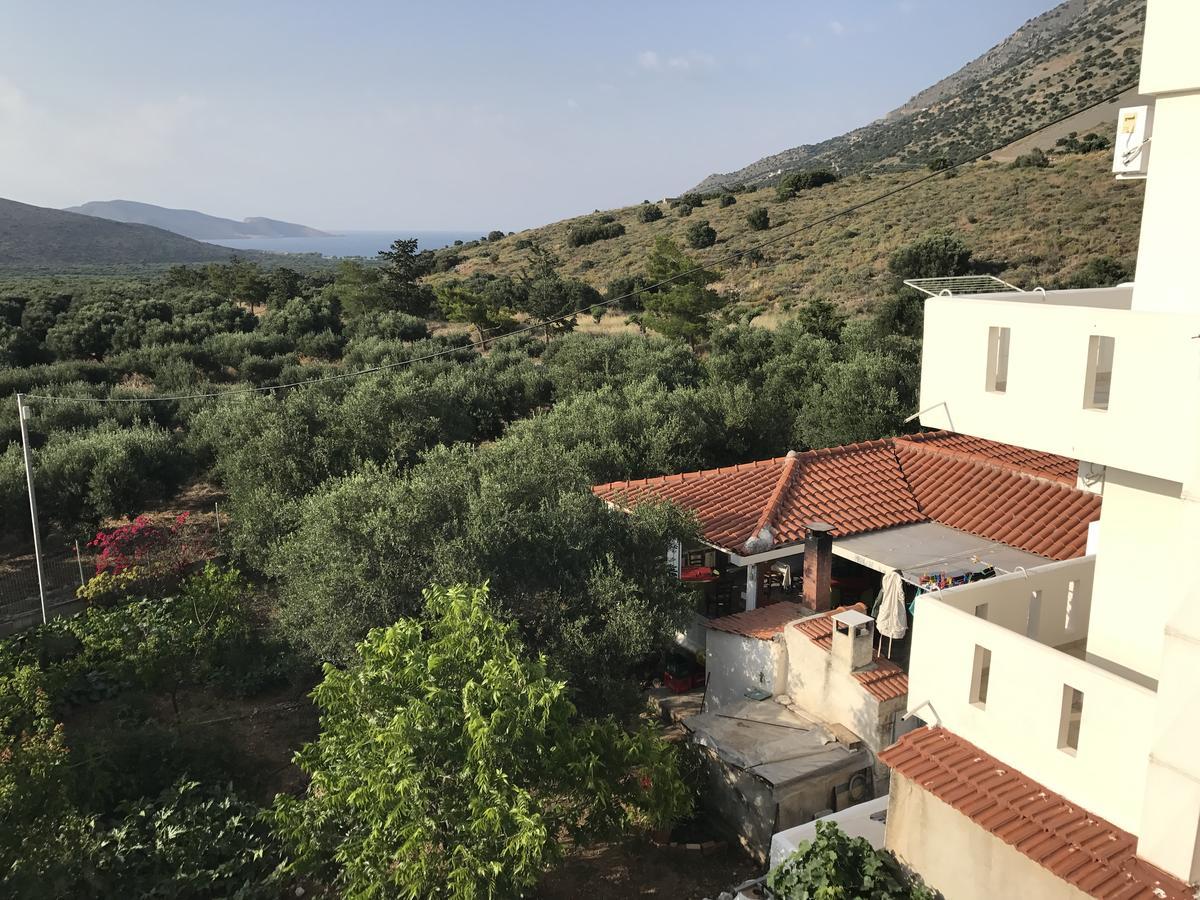 Tholos Rooms Kavoúsion Екстериор снимка