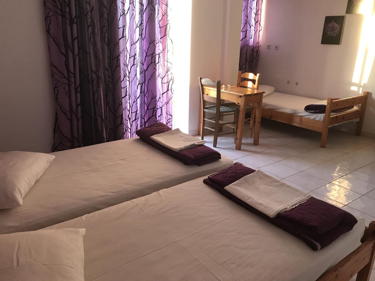 Tholos Rooms Kavoúsion Екстериор снимка