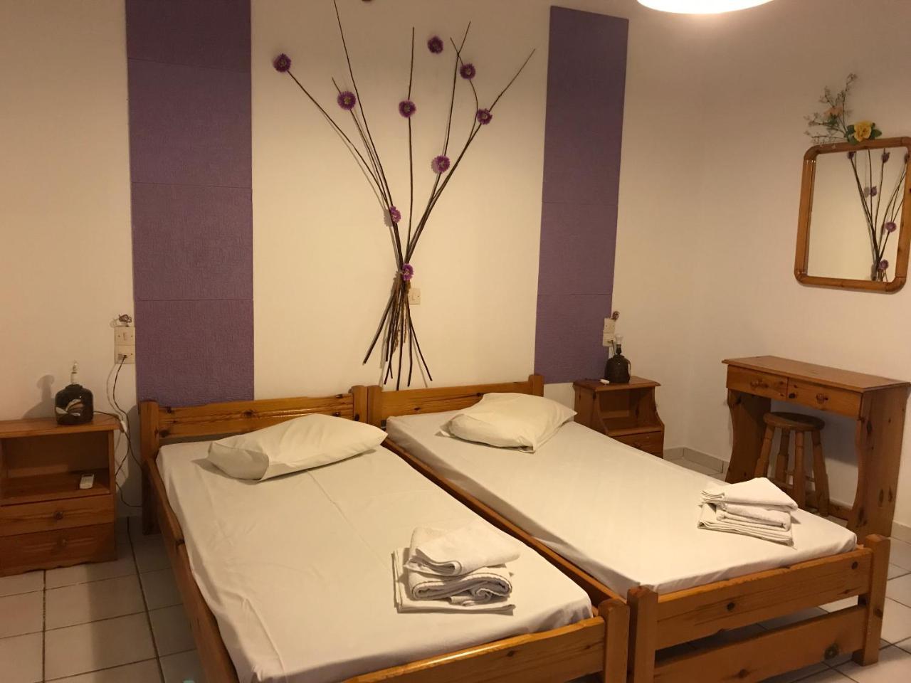 Tholos Rooms Kavoúsion Екстериор снимка