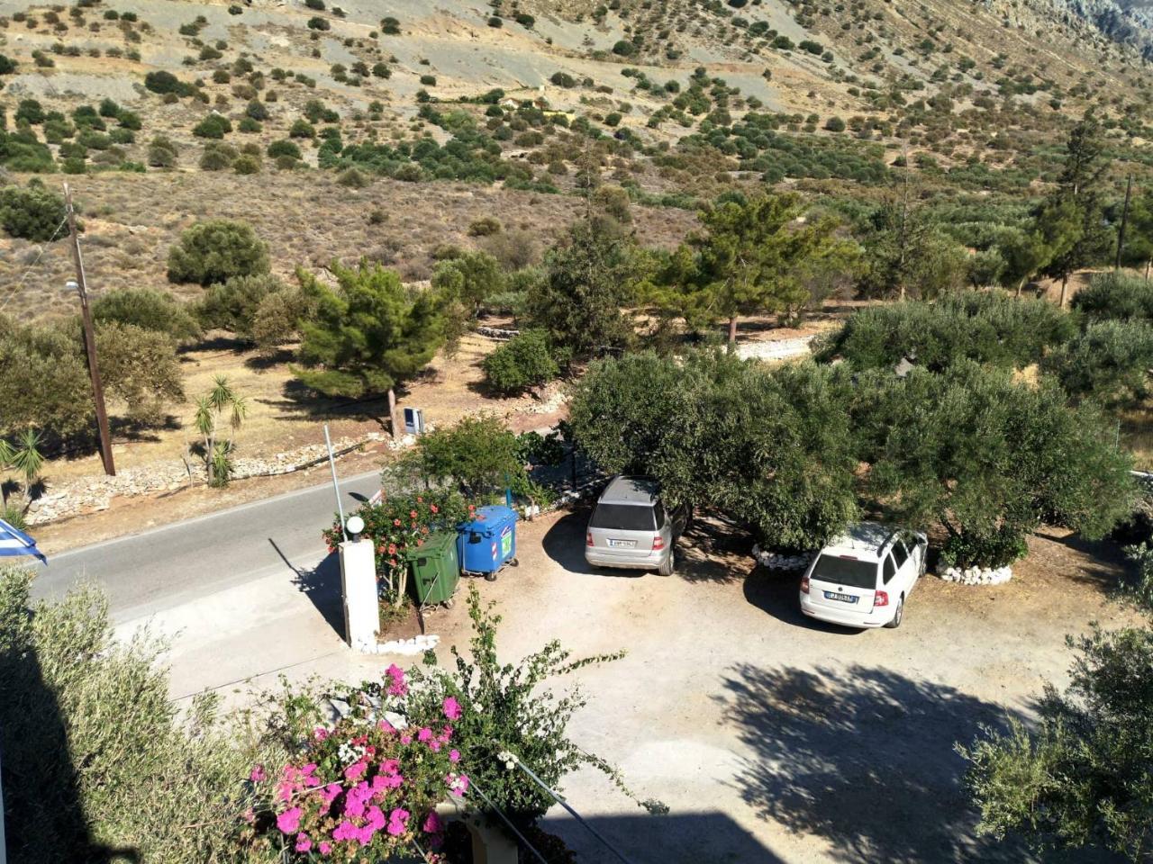 Tholos Rooms Kavoúsion Екстериор снимка